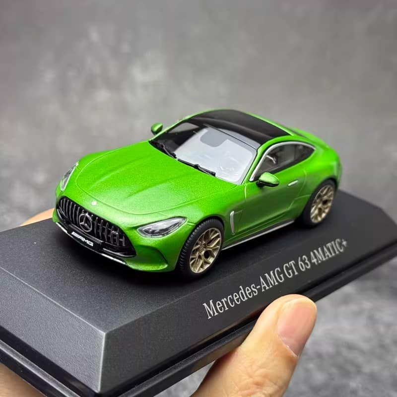 iScale 1:43 Mercedes-AMG GT63 4MATIC 2021 Diecast Model