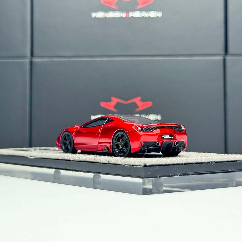 HH Model 1:64 Ferrari 458 Speciale Resin Model