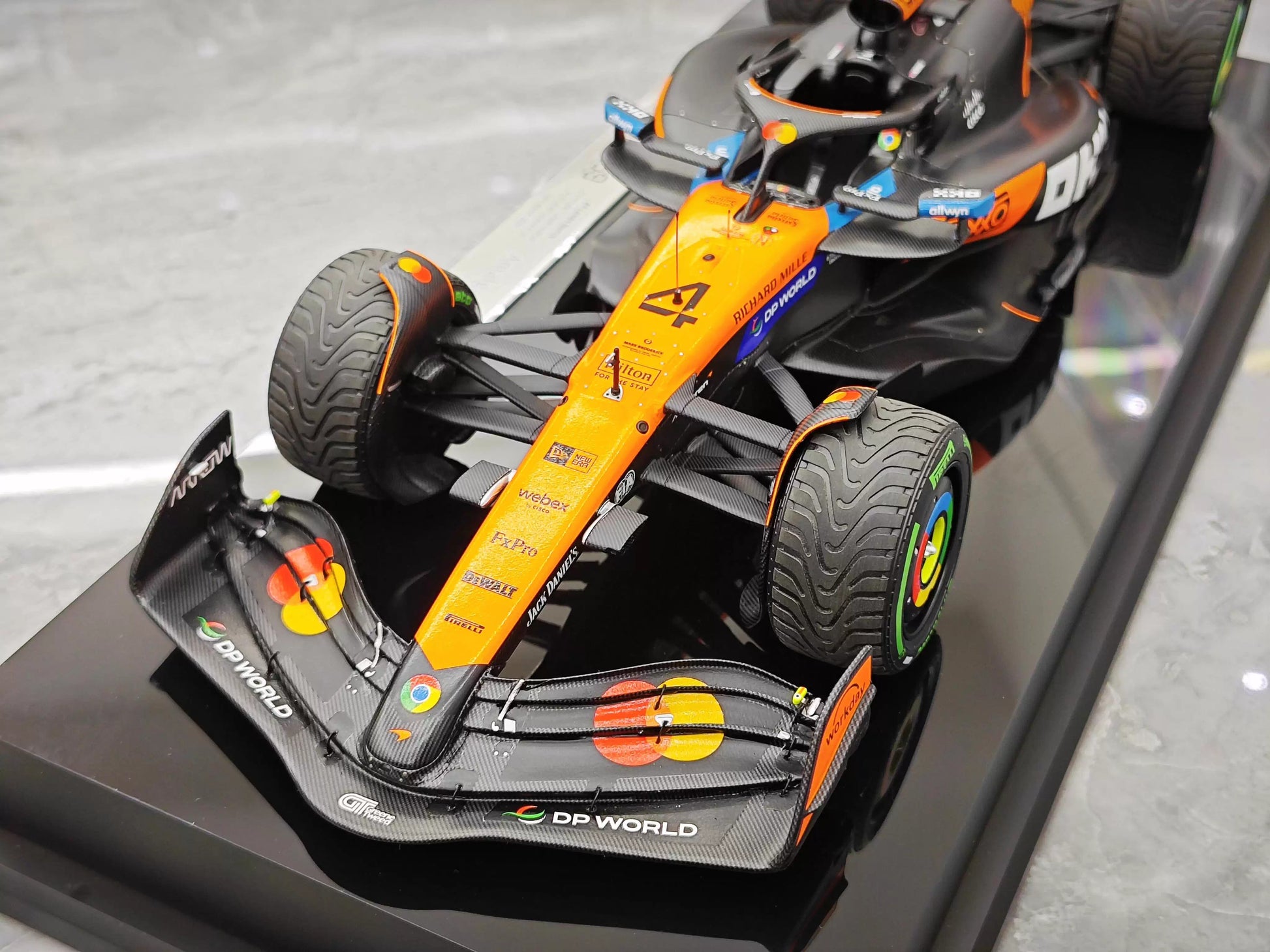 Amalgam 1:18 McLaren MCL39 (2025) Resin Model
