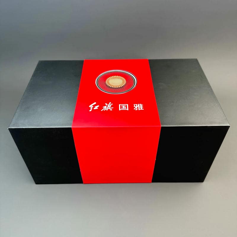 Hongqi Guoya 1:24 Diecast Model – FAW Golden Sunflower Luxury Sedan Collector Edition