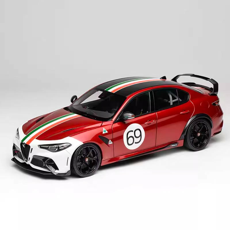 MotorHelix 1:18 Alfa Romeo Giulia GTAm Alloy Diecast Model – YX