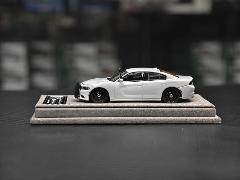 Elite Collectibles 1:64 Dodge Charger Diecast Car