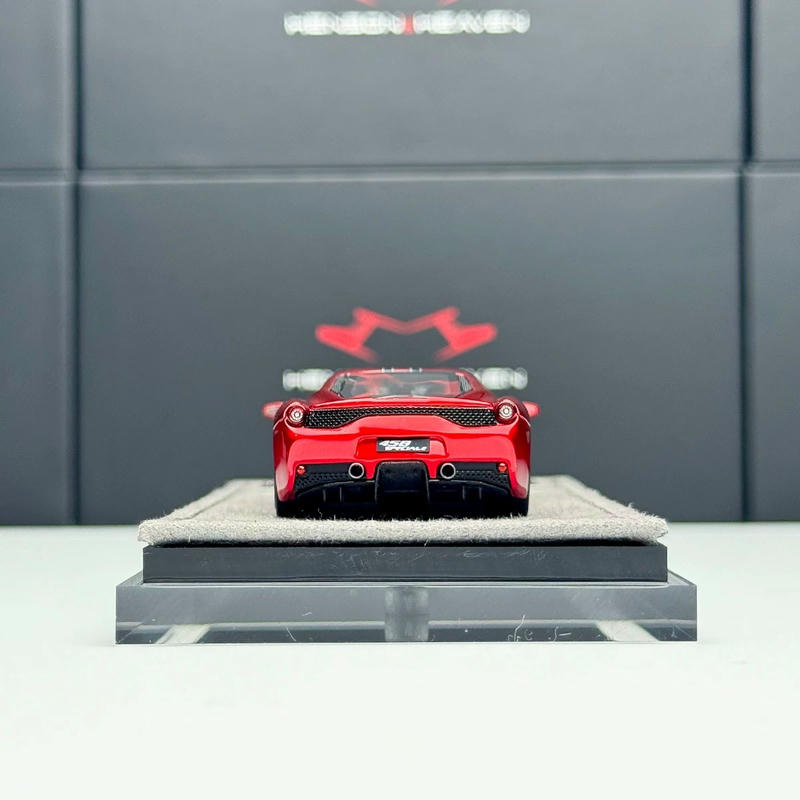 HH Model 1:64 Ferrari 458 Speciale Resin Model