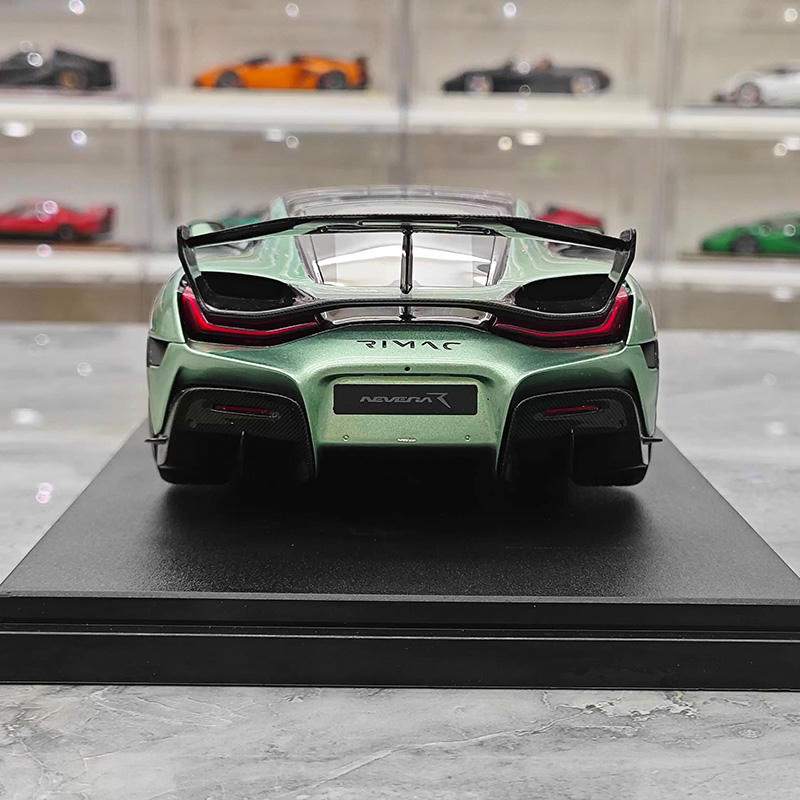 GT Spirit 1:18 Rimac Nevera R Resin Model – GT547