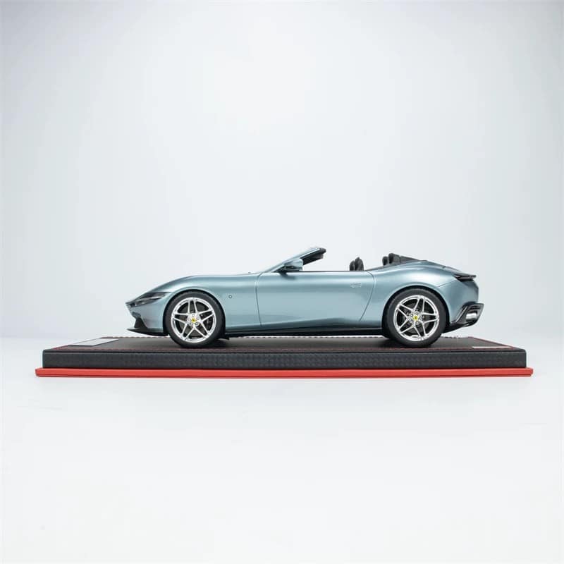 MR 1:18 Ferrari Roma Spider 2023 Resin Model Car – Premium Convertible Supercar