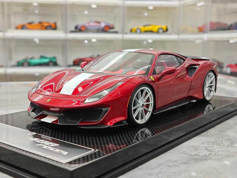 Dino Model 1:18 Ferrari 488 Pista Resin (Fully Open) Model