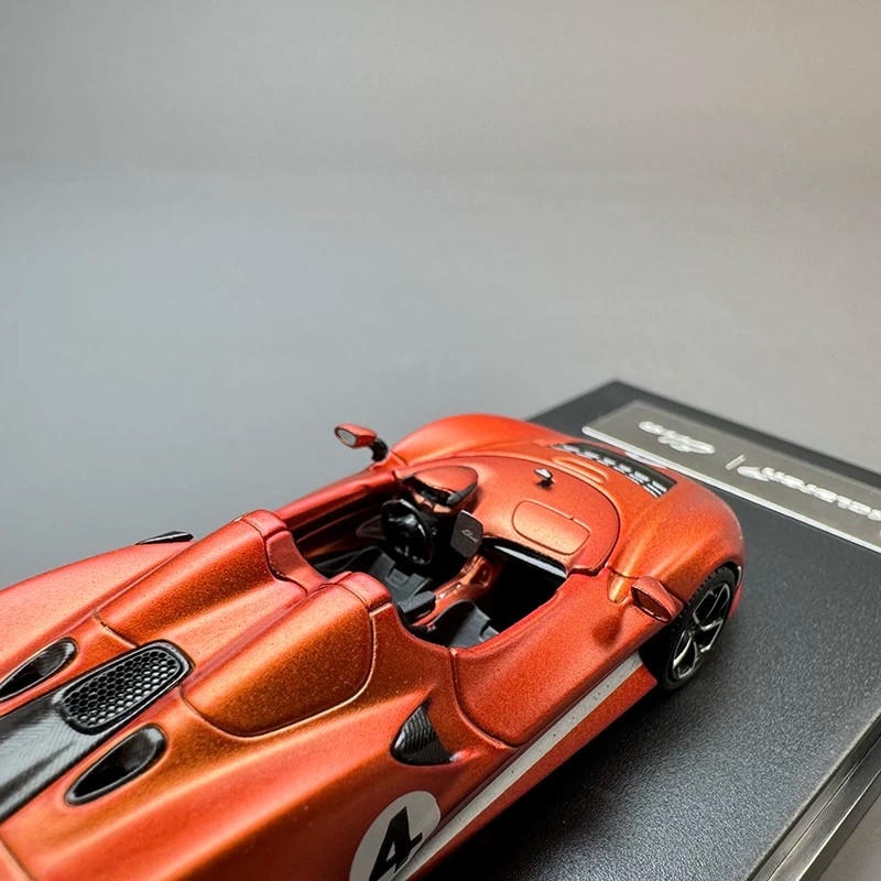 LCD 1:64 McLaren Elva Diecast Model