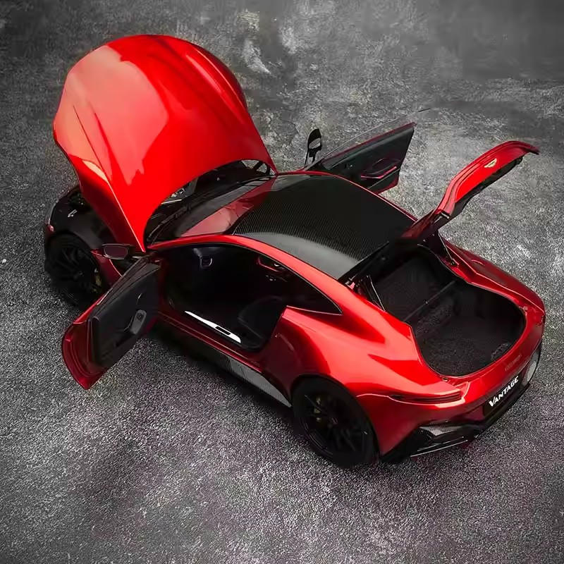 AUTOart 1:18 Aston Martin Vantage 2019 Alloy Diecast Model