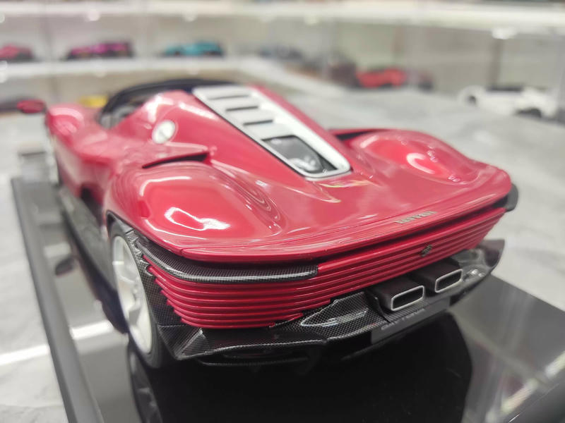 Amalgam 1:18 Ferrari Daytona SP3 Resin Model