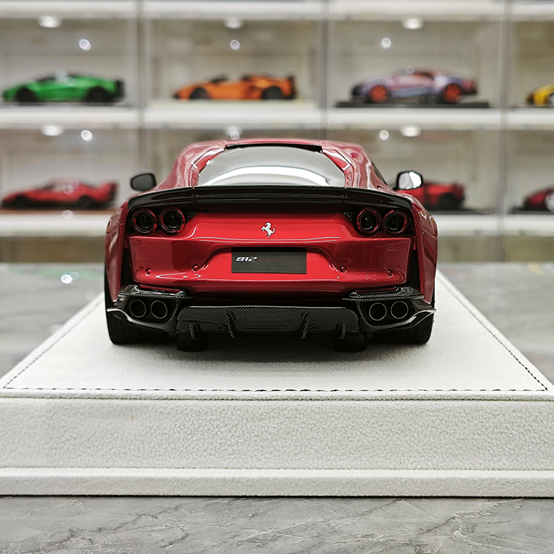GH 1:18 Ferrari 812 Superfast Limited Edition Resin Model Car