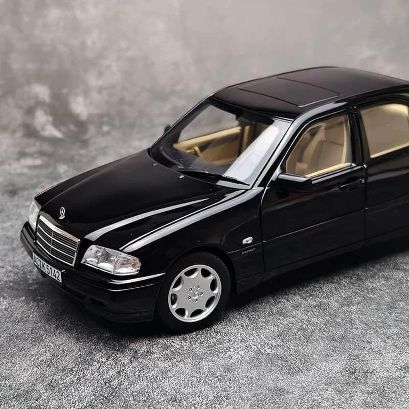 NOREV 1:18 Mercedes-Benz C-Class C200 (W202) 1997 Diecast Model