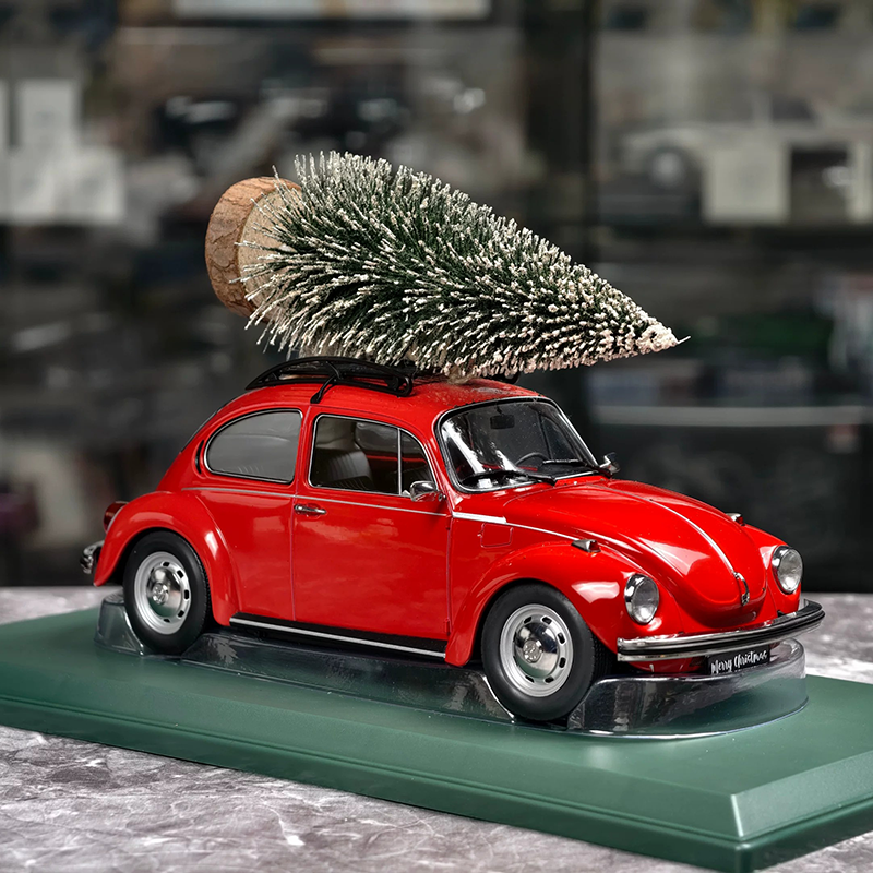 NOREV 1:18 Christmas Edition Volkswagen Beetle, Porsche 911 &amp; Fiat 500 Diecast Model Cars