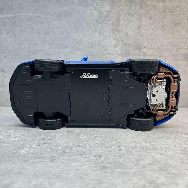 Schuco 1:18 Porsche 911 Targa 4 &amp; Cayman GT4 Diecast Model Car
