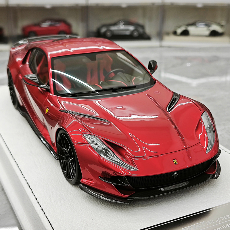 GH 1:18 Ferrari 812 Superfast Limited Edition Resin Model Car