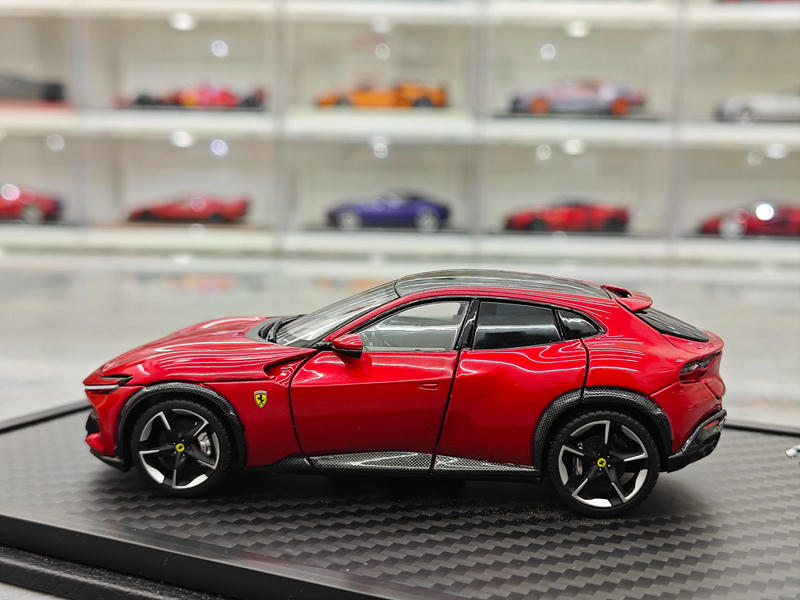 BBR Ferrari Purosangue Black Roof 1:43 Diecast Model Car