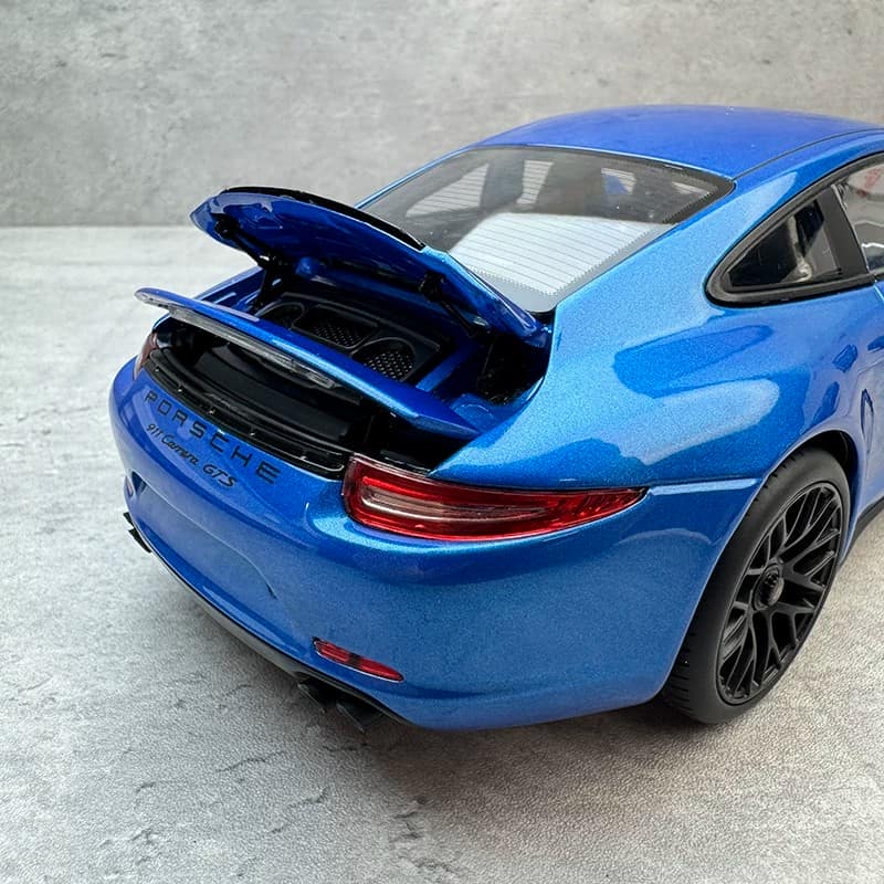 Schuco 1:18 Porsche 911 Targa 4 &amp; Cayman GT4 Diecast Model Car