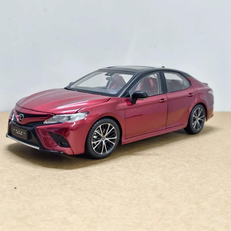 oem Licensed Toyota Camry (XV70) Hybrid Sport 2018–2021 1:18 Diecast Model