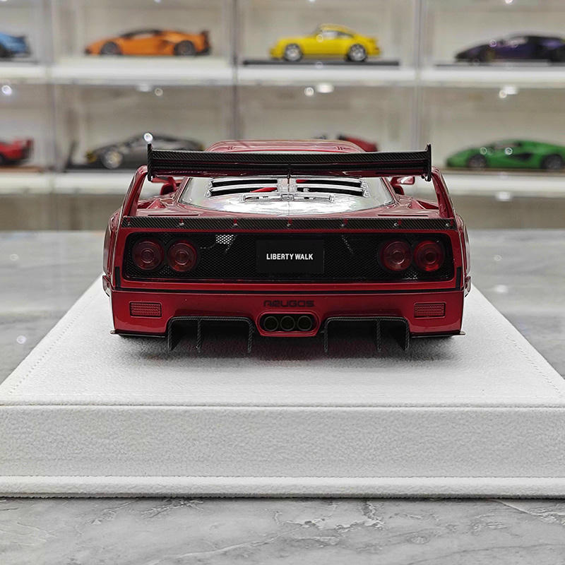 BBA Model 1:18 Ferrari F40 LB-Works Resin Model