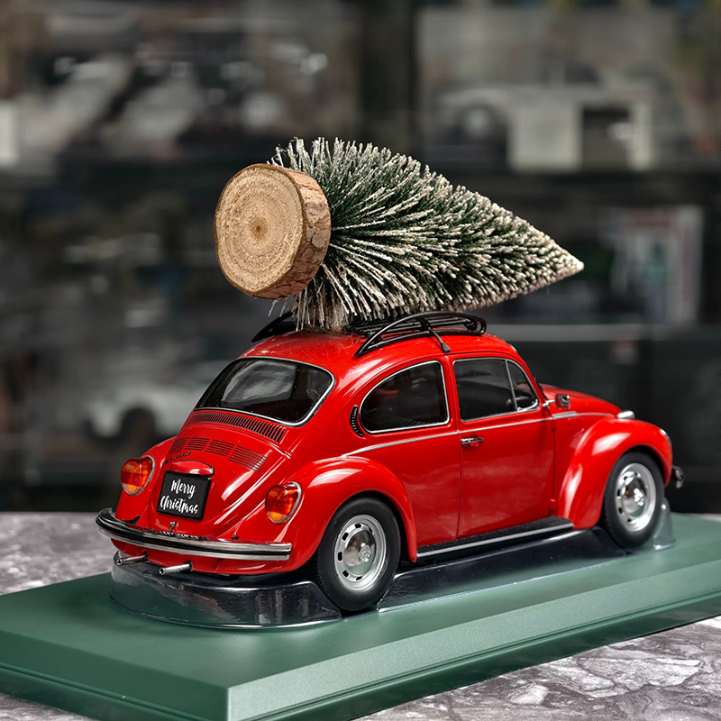 NOREV 1:18 Christmas Edition Volkswagen Beetle, Porsche 911 &amp; Fiat 500 Diecast Model Cars