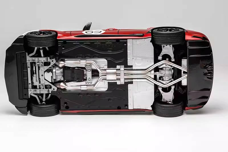 MotorHelix 1:18 Alfa Romeo Giulia GTAm Alloy Diecast Model