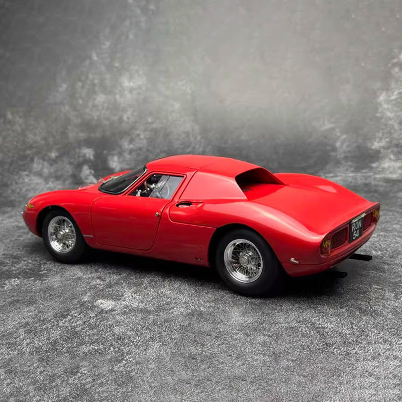 CMC 1:18 Ferrari 250 LM Alloy Diecast Model Car