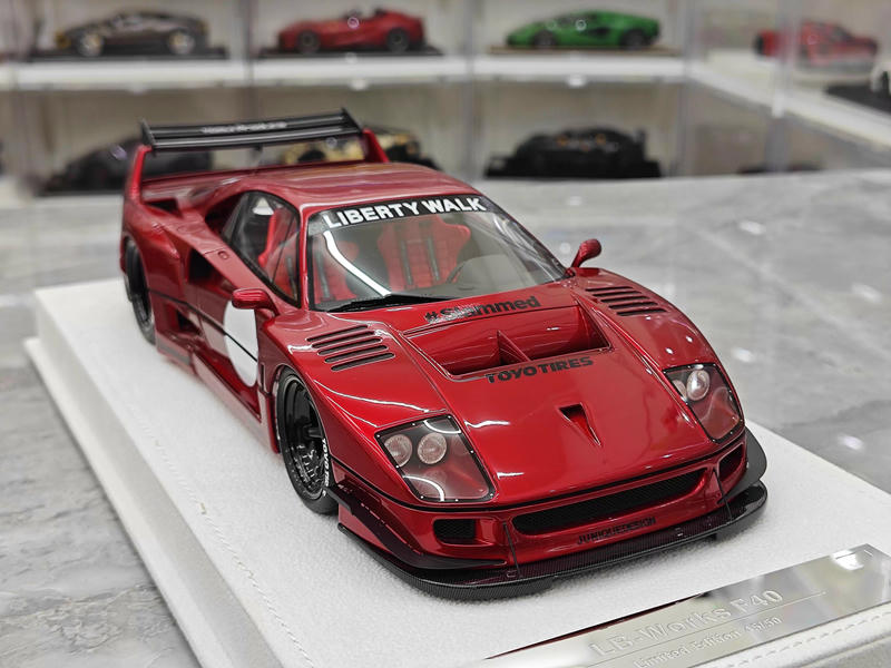 BBA Model 1:18 Ferrari F40 LB-Works Resin Model