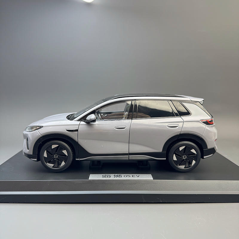 OEM 1:18 BYD Sea Lion 05 EV Alloy Diecast Model