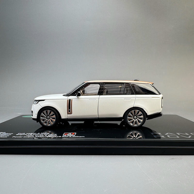 LCD Model 1:43 Range Rover SV Autobiography LWB Alloy Diecast Model