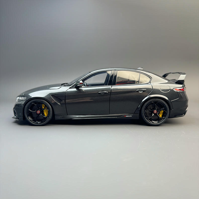 MotorHelix 1:18 Alfa Romeo Giulia GTAm Alloy Diecast Model