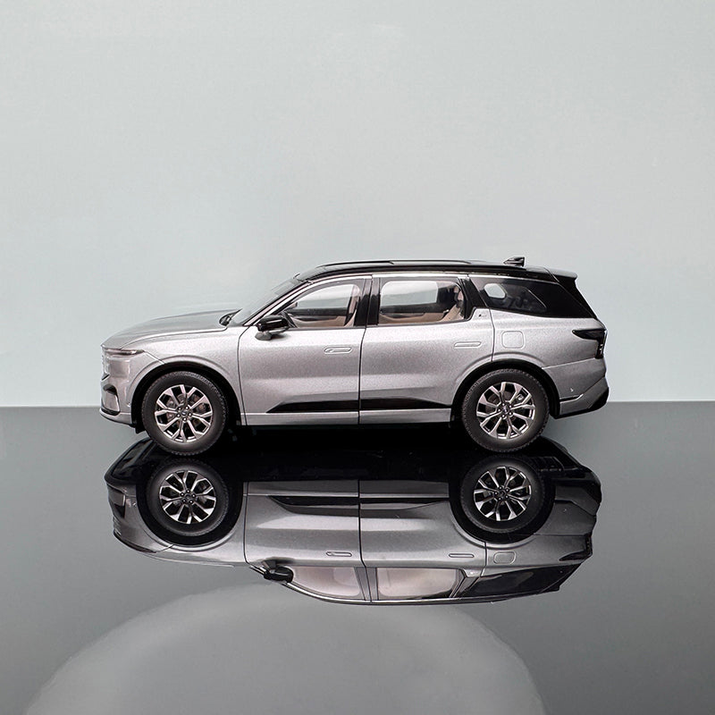 Changan Ford Edge L 2023 Diecast Model – 1:18 Scale Fully Interactive Collectible