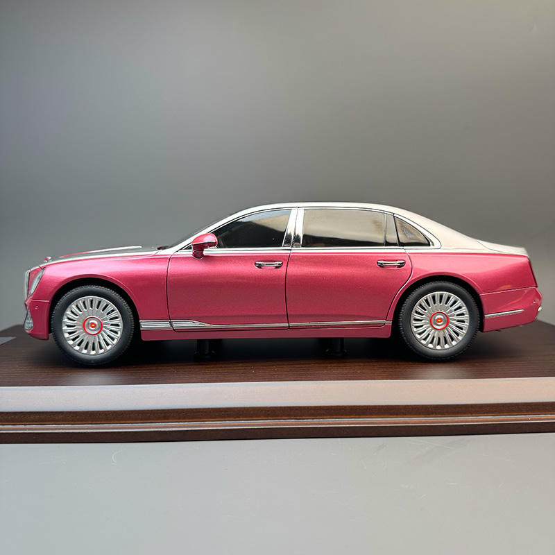 OEM 1:18 Hongqi Guoya Diecast Model