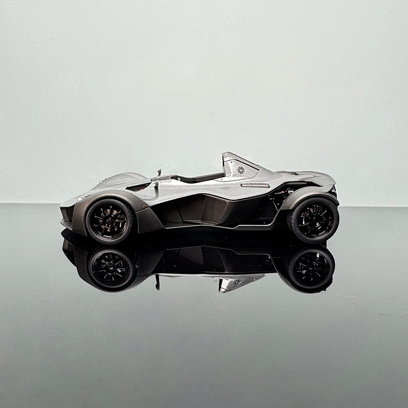 BAC MONO Racing Car Diecast – 1:18 Scale Collectible (Translucent Box)