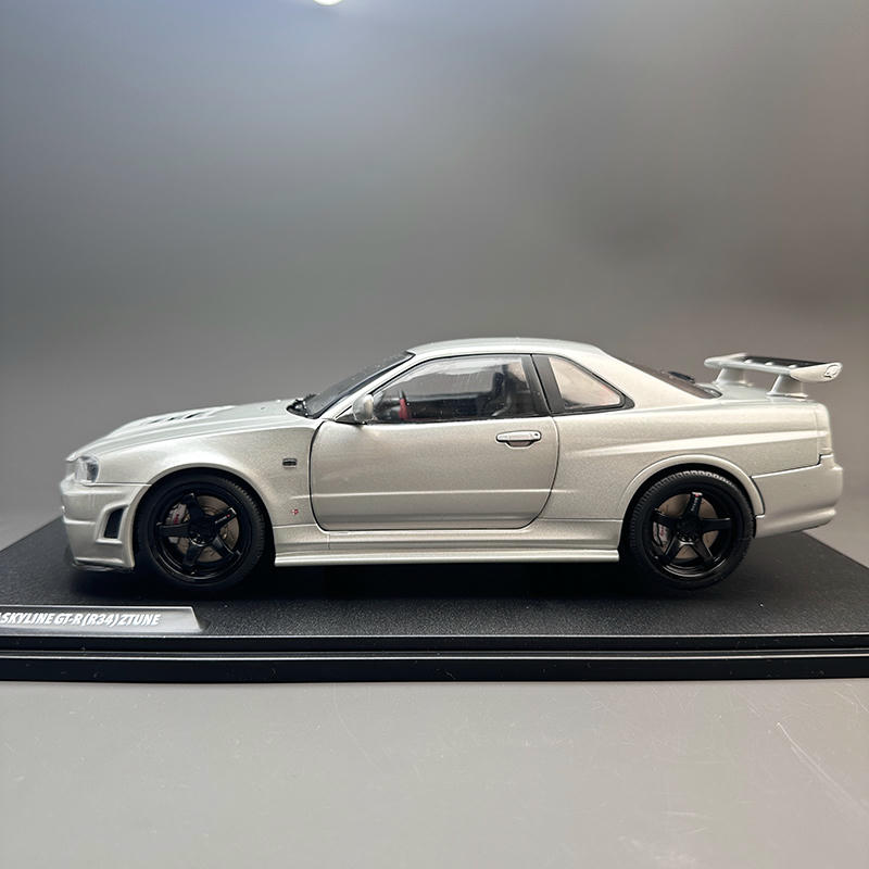 SOLIDO 1:18 Nissan GT-R R34 Z-Tune Diecast Model – S1804312 – YX