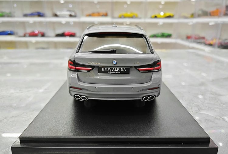 1:/18  GT Spirit  BMW Alpina B5 Touring G31 resin car model