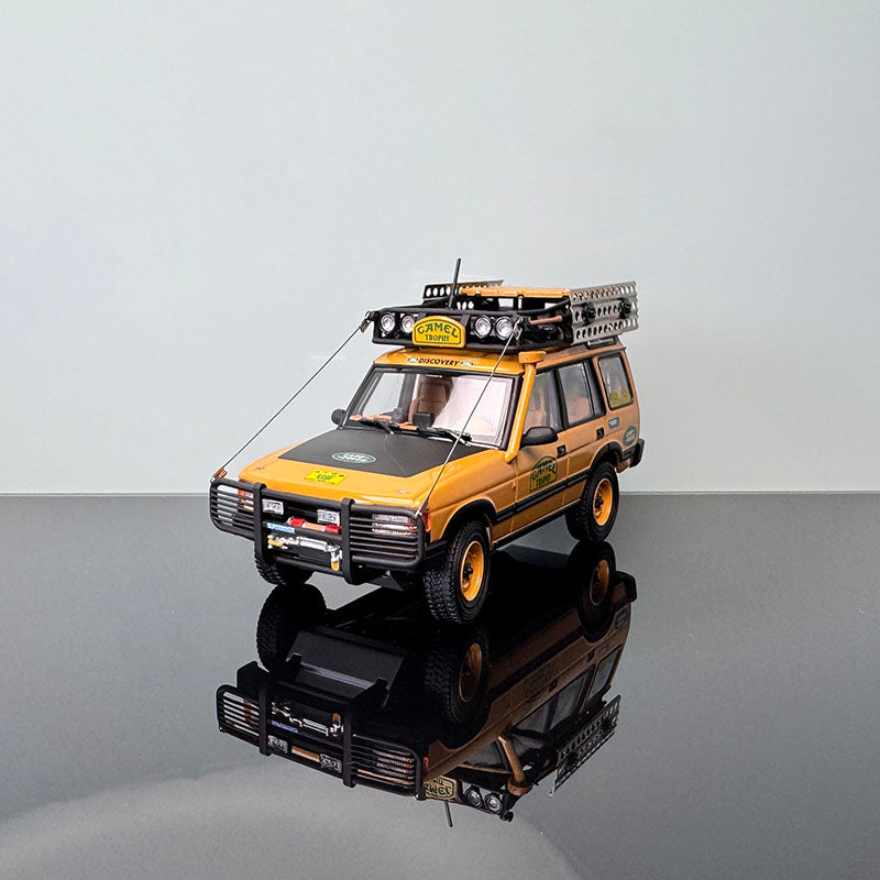 ALMOST REAL Limited Edition 1:43 Scale Off-Road Collectible – Land Rover Discovery (Yellow 410410)