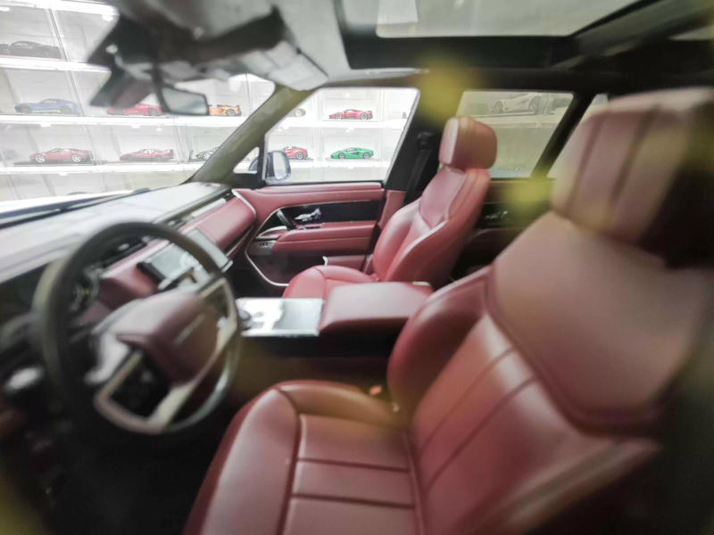 GT Spirit 1:18 Range Rover P530 Resin Model — GT533