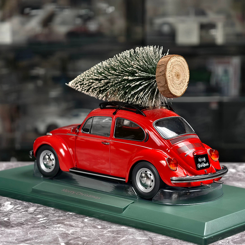 NOREV 1:18 Christmas Edition Volkswagen Beetle, Porsche 911 &amp; Fiat 500 Diecast Model Cars