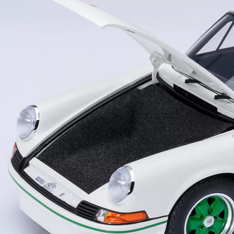 AUTOart 1:18 Porsche 911 Carrera 2.7 RS Model Car – Classic Porsche Sports Car Collectible
