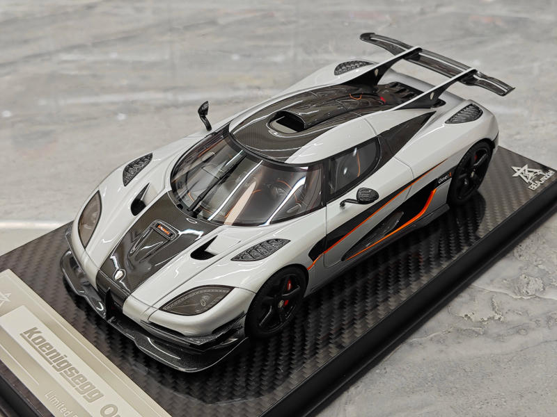 BBA Koenigsegg One 1:18 Resin Model Car