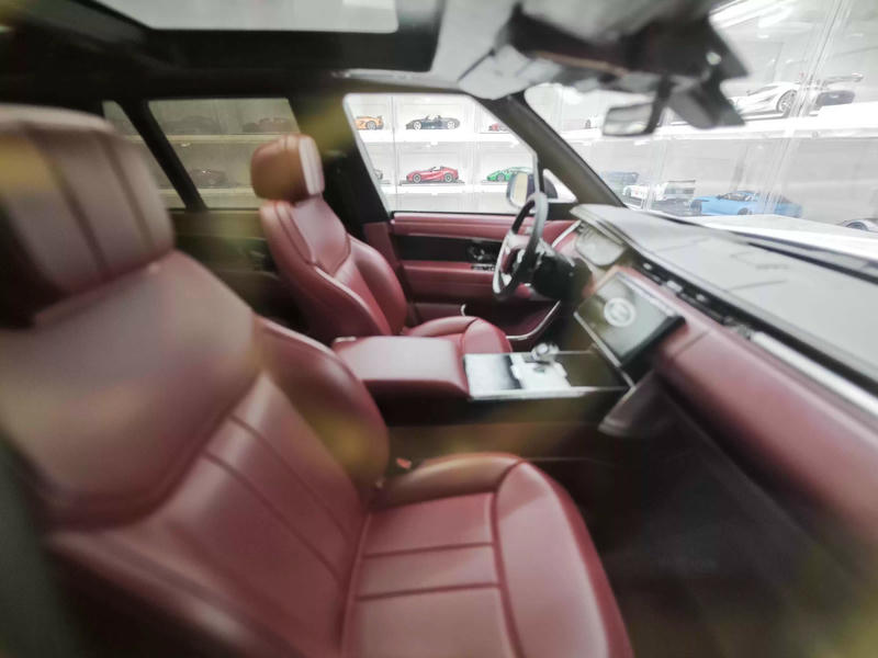 GT Spirit 1:18 Range Rover P530 Resin Model — GT533