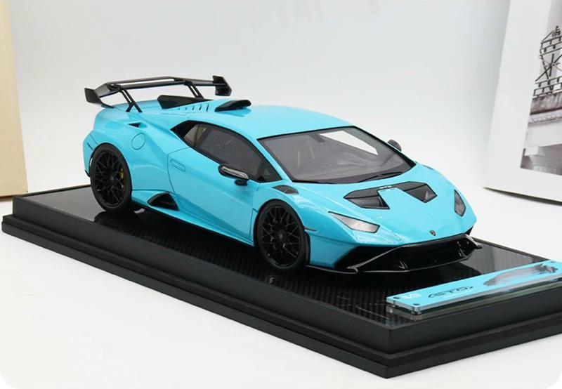 IVY Lamborghini Huracan STP 1:18 Resin Model Car