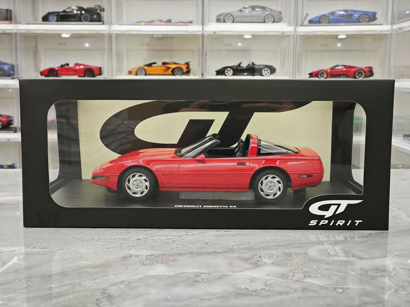 GT Spirit Chevrolet Corvette C4 1995 1:18 Resin Model Car