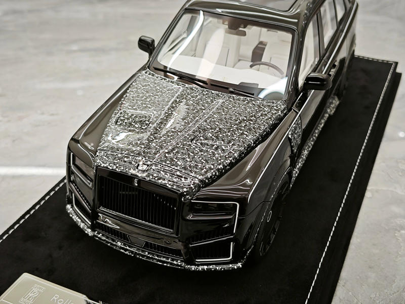HH Model 1:18 Rolls-Royce Cullinan Series II (MANSORY) Resin Model