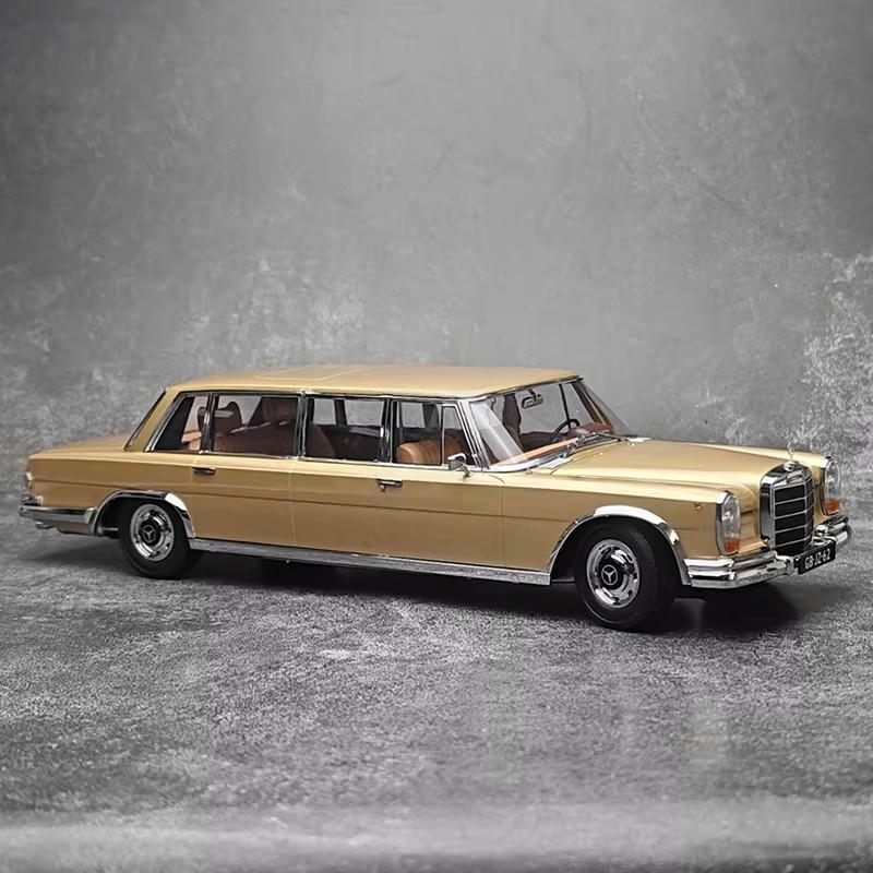 KK Scale Mercedes-Benz 600 Pullman W100 1:18 Diecast Model Car