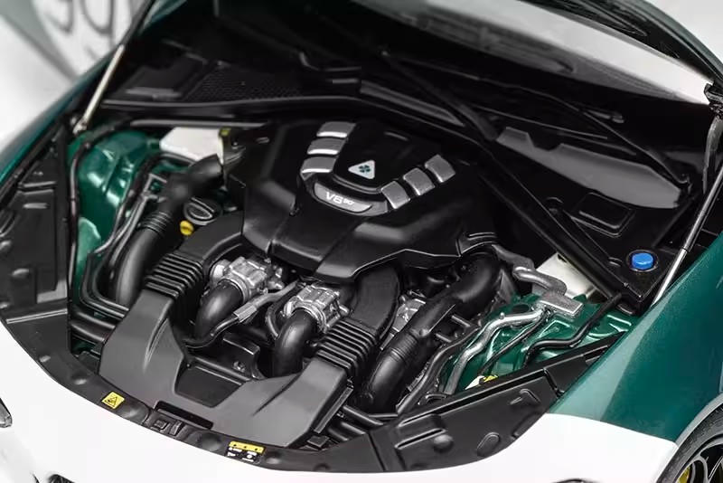 MotorHelix 1:18 Alfa Romeo Giulia GTAm Alloy Diecast Model