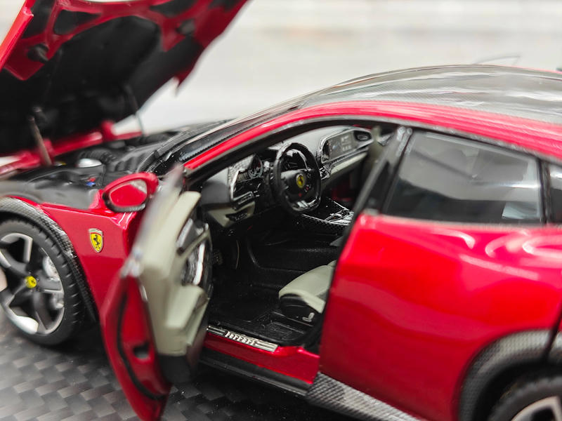 BBR Ferrari Purosangue Black Roof 1:43 Diecast Model Car – YX car
