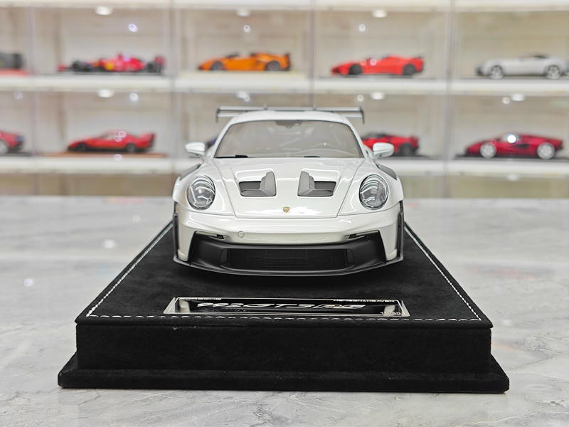 HH Model Porsche 992.1 GT3 RS 1:18 Resin Model Car