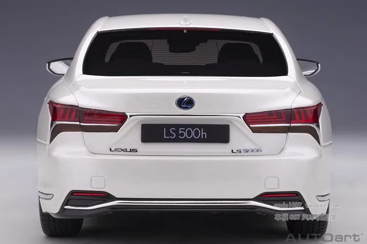 AUTOart Lexus LS500 – 1:18 Scale Model (Black, White, – Premium Executive Sedan Replica)（78868）（78866）