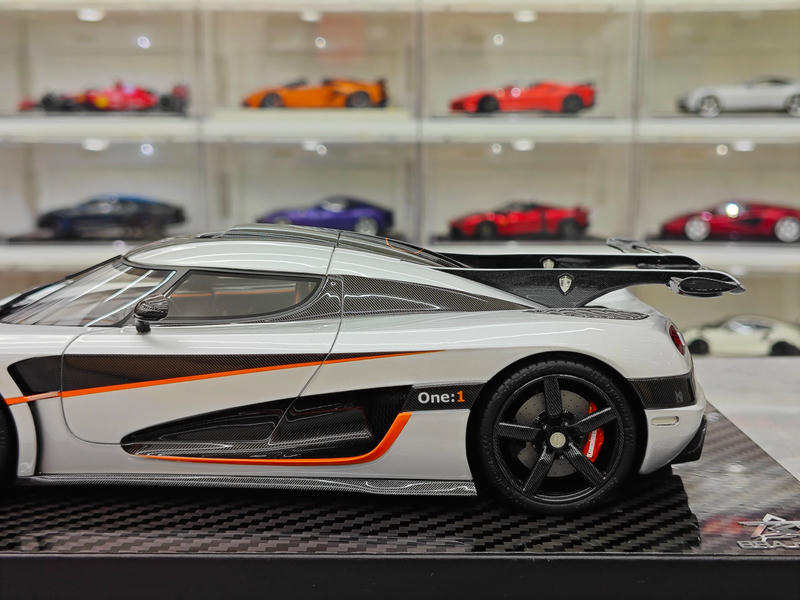 BBA Koenigsegg One 1:18 Resin Model Car