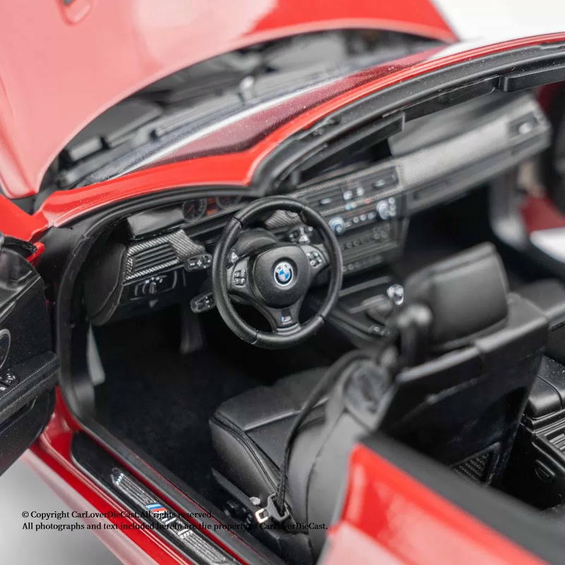 Kyosho 1:18 BMW M3 E93 Convertible Diecast Model